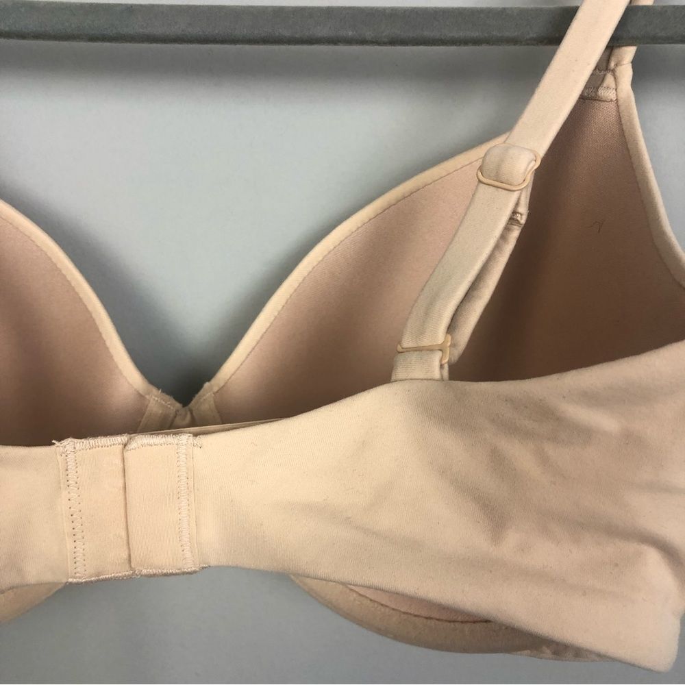 SKIMS | NEW Fits Everybody T-Shirt Bra in Sand Women’s Size 32DDD - Picture 8 of 9